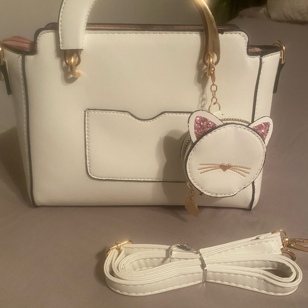 Got this beautiful pocketbook